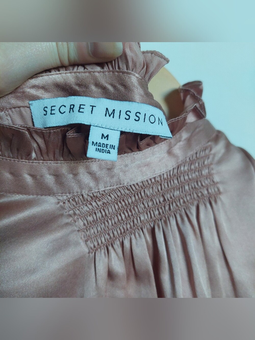 Sleeveless Satin Mock-Neck Top in Dusty Rose - Picture 3 of 6